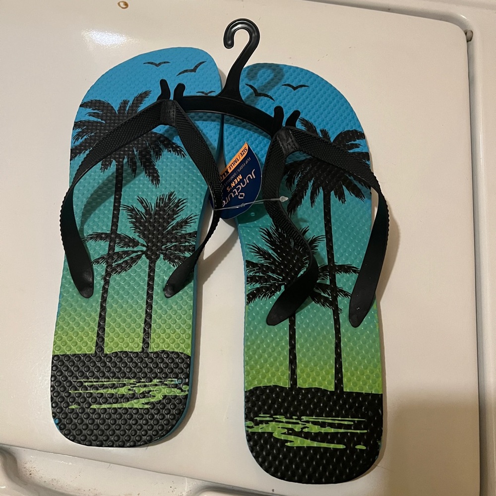 Men’s Lightweight Flip Flops Size XL 12/13